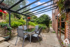 Photo 13- click for photo gallery